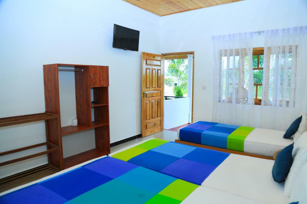 Shan Guest And Restaurant Nilaveli Zewnętrze zdjęcie